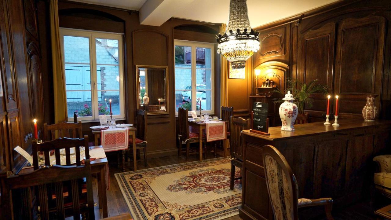 Au Chapitre Bed & Breakfast Rozoy-sur-Serre ภายนอก รูปภาพ