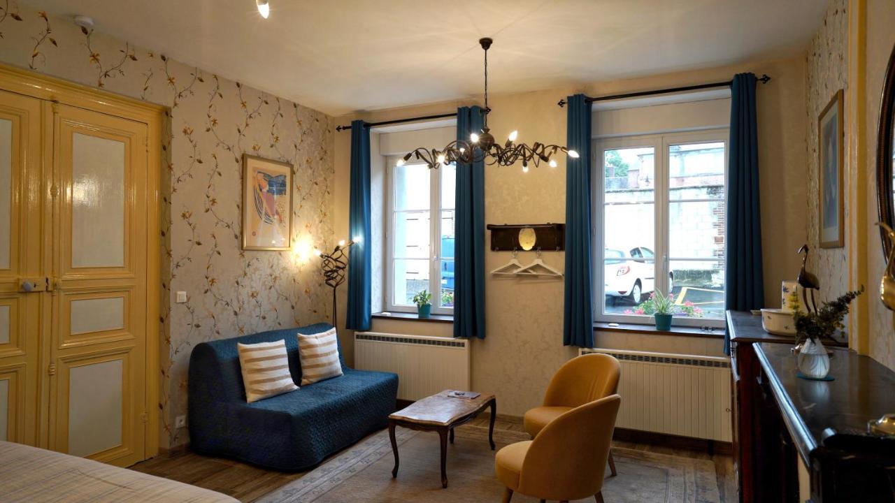 Au Chapitre Bed & Breakfast Rozoy-sur-Serre ภายนอก รูปภาพ